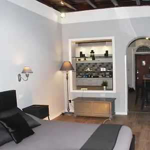 monti-house-118.it-romehotels.com/